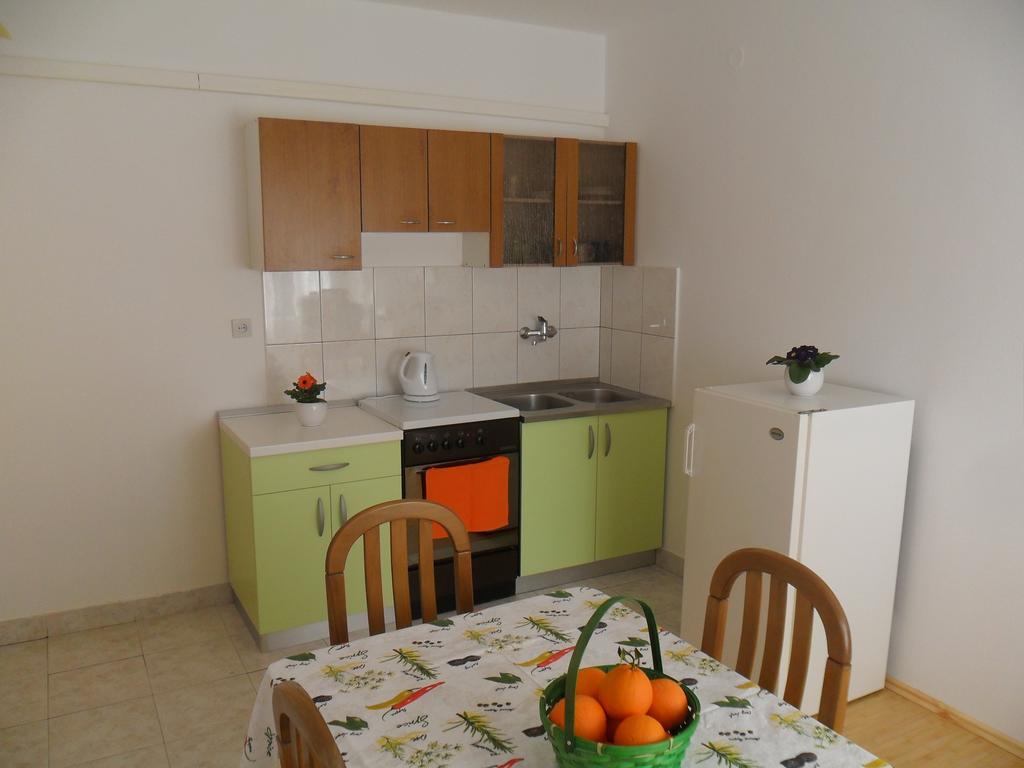 Apartment Ivo Трогір Екстер'єр фото